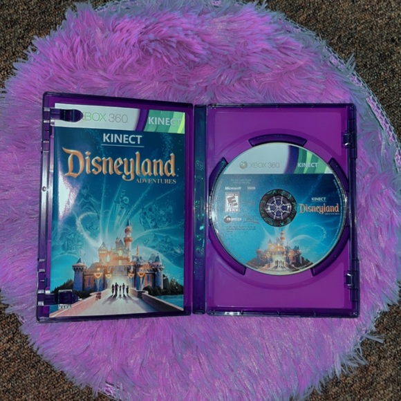 Disneyland Adventures Xbox 360 Game - Picture 2 of 2